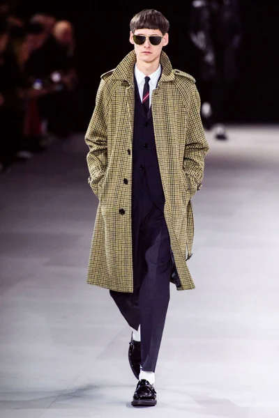 Look 39